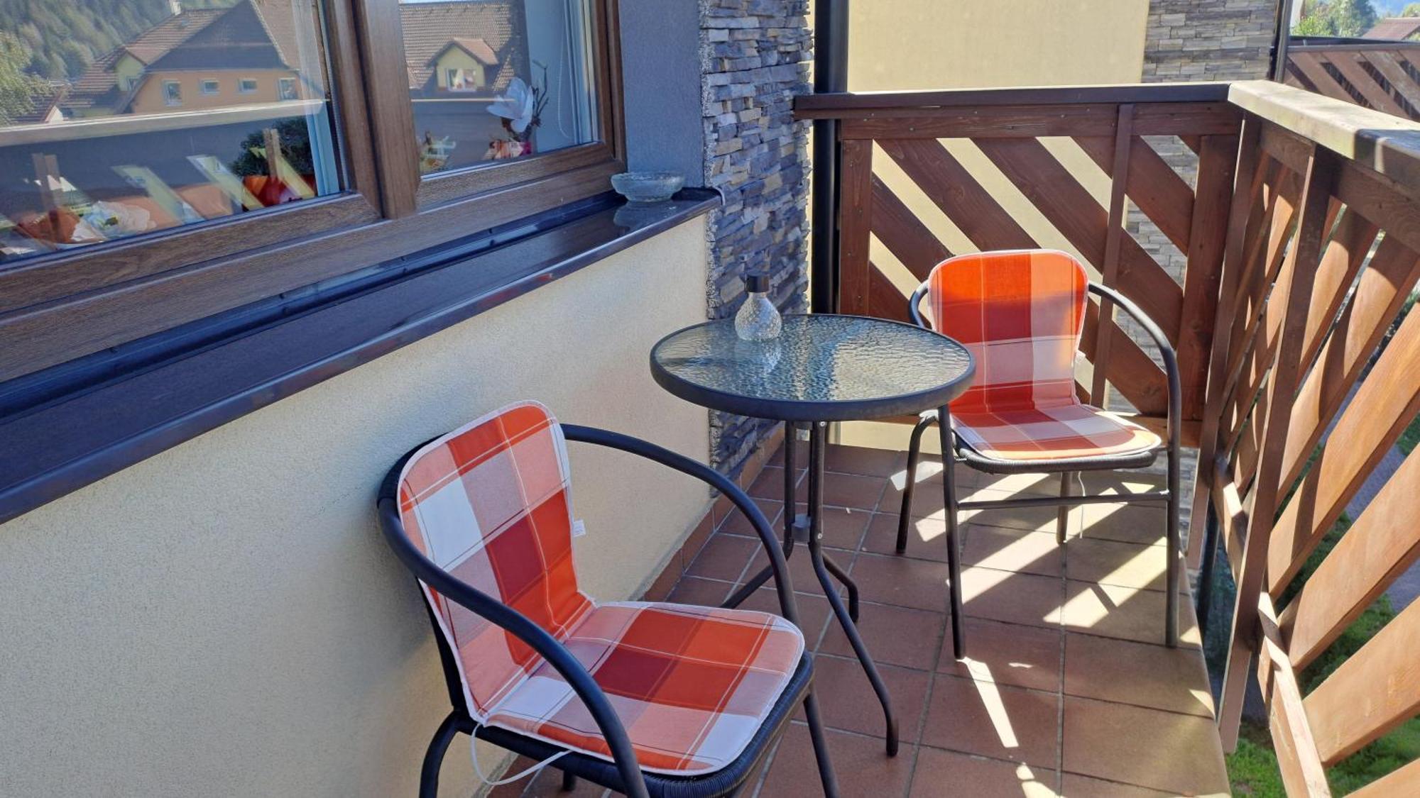 Mezonetovy Apartman V Oscadnici オシュチュニツァ エクステリア 写真