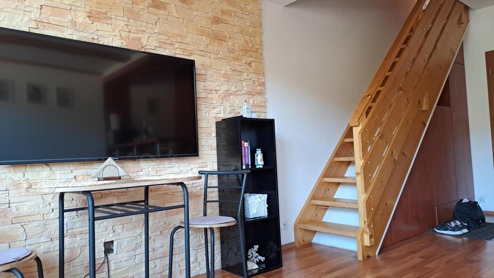 Mezonetovy Apartman V Oscadnici オシュチュニツァ エクステリア 写真